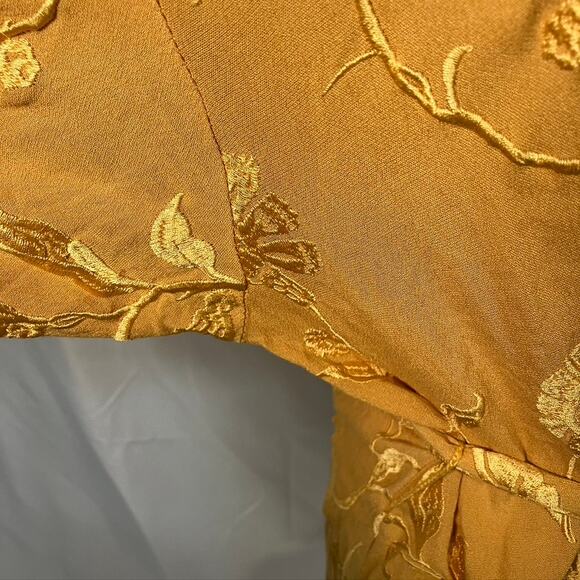 Amuse Society Poolside Dreams Golden Yellow Embroidered Kimono Top Womens M/L - Picture 6 of 16